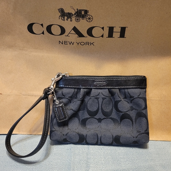 Coach Handbags - Coach Logo Wristlet- NWOT